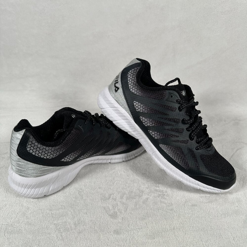 Fila Sneakers Youth Size 4.5 Black Gray Memory Foam Lace Up Comfort 3RM00003-003